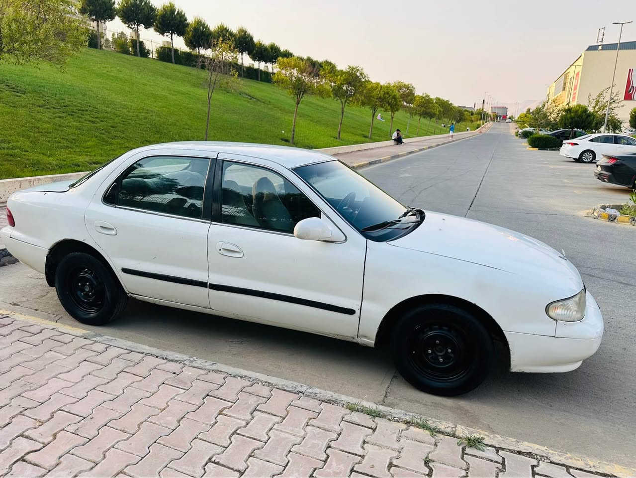 کیا کریدۆس بۆ فرۆشتن ئاڕمی پلاستیکی سلێمانی هەزەیی تازەیە
مۆدێلی 1995مەکینە سوور تەبرید سارد و گەرم گێر عادیە چوارجام کارەبایە هەموو گیانی ئیشەکات
نرخی ١٧ گەڵا 
*********** السليمانية, العراق
