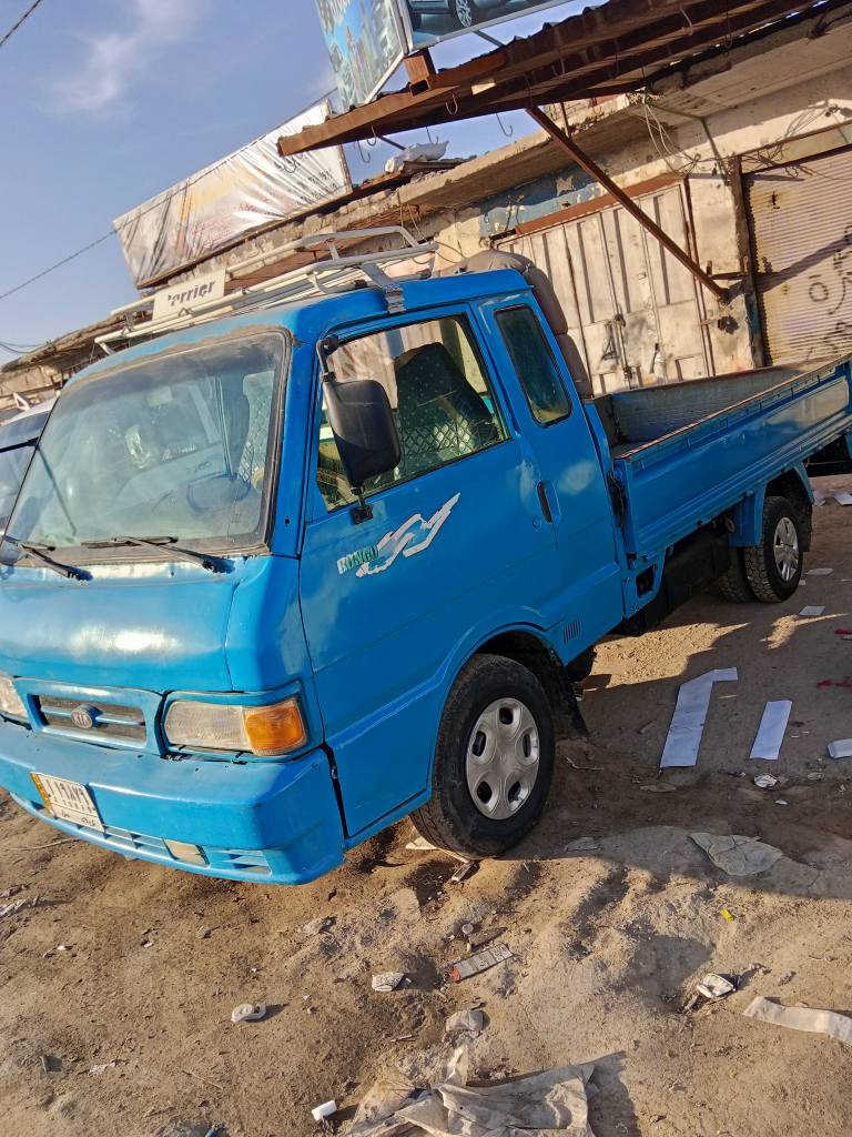 السلام عليكم للبيع كيا 96 رقم كربلاء السعر 50 وبيه مجال رقم***********
