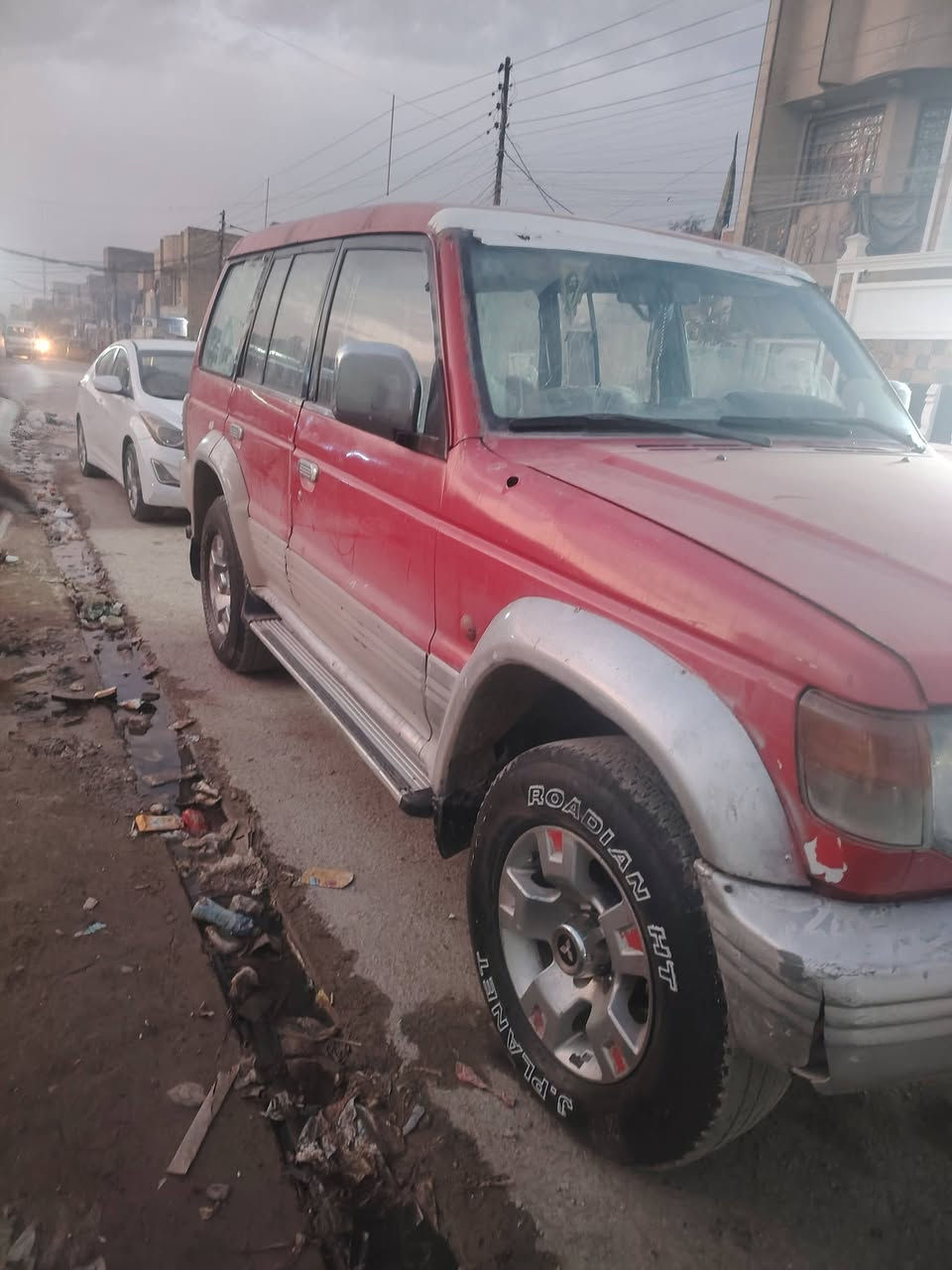 السلام عليكم سياره باجيرو مديل 1992 ابيع كوم حديد مكينه ففتي بس شرط تحويل السعر 30 و بيه مجال للاستفسار ***********
