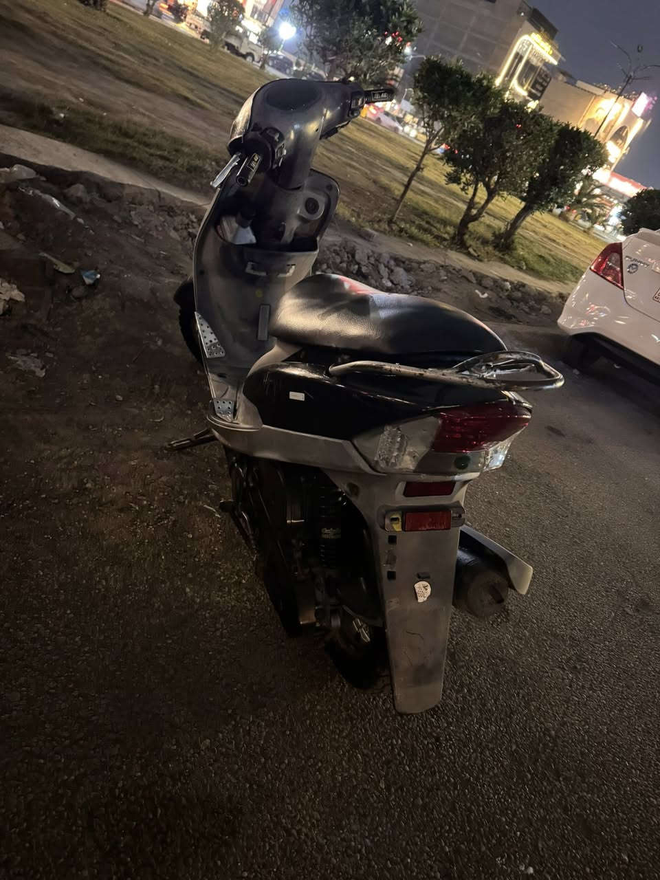 للبيع بلادي برغي مامفتوح بيهة كابريتر سلف كلة بلادي مابيهة نقص مكاني بغداد الغدير الشراي يتصل ‭0776 525 2800‬
