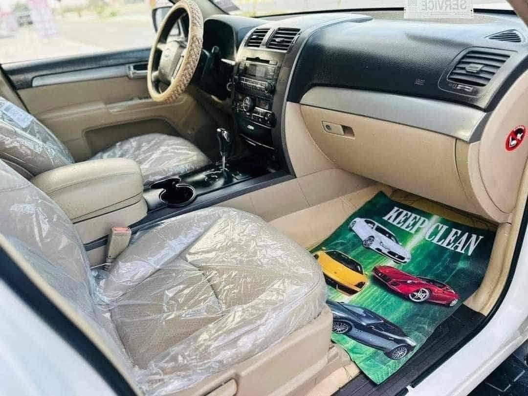 كيا مهافي 2016 فور ويل مكينه 3800 شرط لا تنقيص لا تبخير لا صوت رواجز كشن جلد نص فول خليجي بيها تبديل جاملغ اصلي ايمن  بدون عابر شرط رقم دولي بابل مداور اي محافظه سنويه بسمي مجدده ل 2029 ماشيه 273 الف حقيقي.. مكان السياره السماوه للاستفسار أكثر الاتصال على الرقم *********** السعر 167$$
