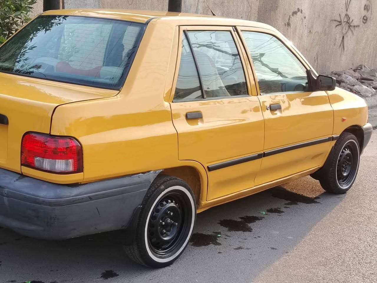 سايبا 2015 سياره كير محرك نظيفات تحويل ثاني يوم مصبوغه عام جماليه شاصي وحد معمر باقي سياره جاهزه السعر 27 مكان بغداد. ‭

‭0770 208 0127‬
