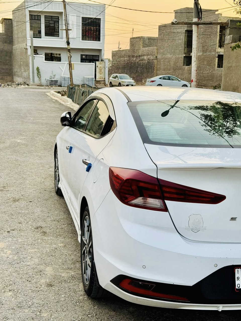 سلام عليكم النترا 2020  خليجي  سياره كامله خير من الله مواصفات فول عدا البصمه ماشيه 156الف.  سياره كله بلادينه. سويجات عدد 2  ويل كب عدد 5 

السعر 158 $ 
(***********)
