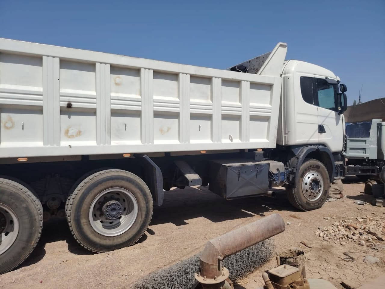 السلام عليكم اسكاني بومه موديل ٢٠٠
مكينه ١٤٤ لا تنقيص لاتبخير نضيفه
كير ٩٠٠
مجموعة خريطه بلاد برغي مامفتوح منه
بدي نضيف قمار حلو 
مداور ثاني يوم رقم انكليزي بسمي 
اتصال***********.....
