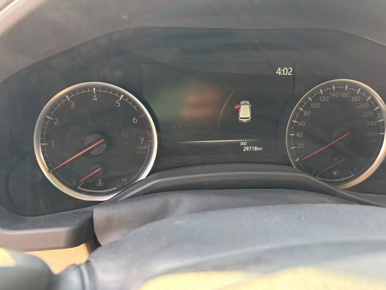 لاندكروز 2024  توين تيربو
في اكس VX 

خليجي لون ابيض 

الفئة     توين تيربو  

ماشية ٣٠ الاف 

شاشة vxr 

السعر ٧٠٠

صندوق شفط 

كشن تبريد

هواي موصفات 

العنون بغداد المحمودية السونار موجود هم  الاستفسار تصال على رقم    *********** بيهه بارد بسيطه
