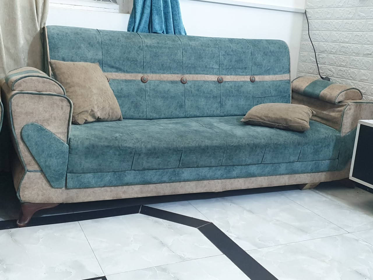 السعر ٢٠٠


**إذا كنت صاحب هذا الإعلان وتريد حذفه لأي سبب، رجاءا أرسل رسالة إلى الدعم الفني**