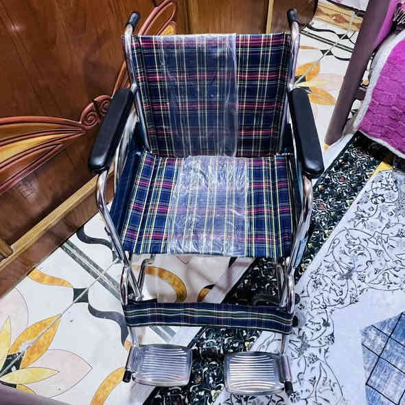 عربانه جديدة غير مستعملة 75 الف بغداد العبيدي ‪. واتساب فقط _0770 648 4735‬
