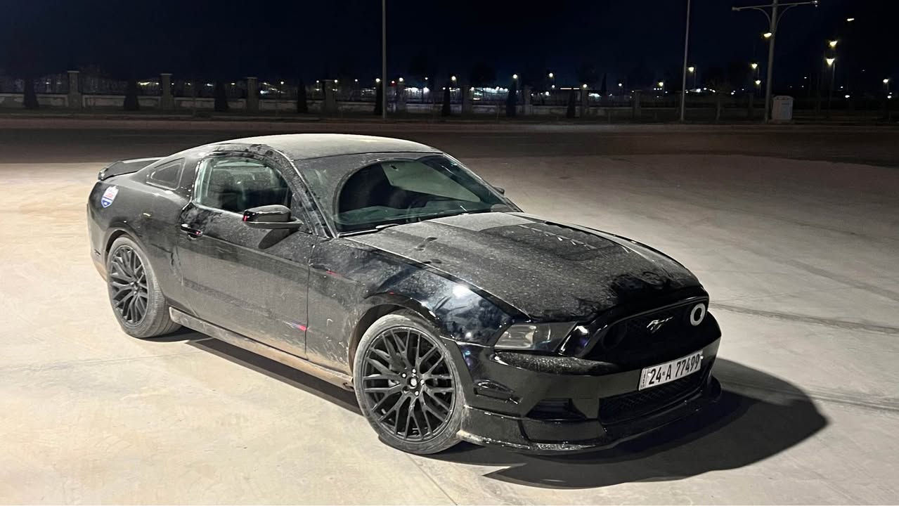 سلام عليكم 👋🏻

***********
موجود واتس اب فقط 

 Gt 4.6L
كير اوتو 
 2010 موديل 
رقم جديد السيارة رقم شبه مميز
كامل محدثة 2013 كل القطع بلادية السيارة فول مواصفات (بريميوم) 
بلنسبة للصبغ صبغ عام وكشرهة جديدددد بجم كبس مبيهة شواصي 
كير مكينه اكسل بشرط (ممفتوحين)
مكانهة اربيل 
سعر 95 وبيهة مجال أربيل, العراق
