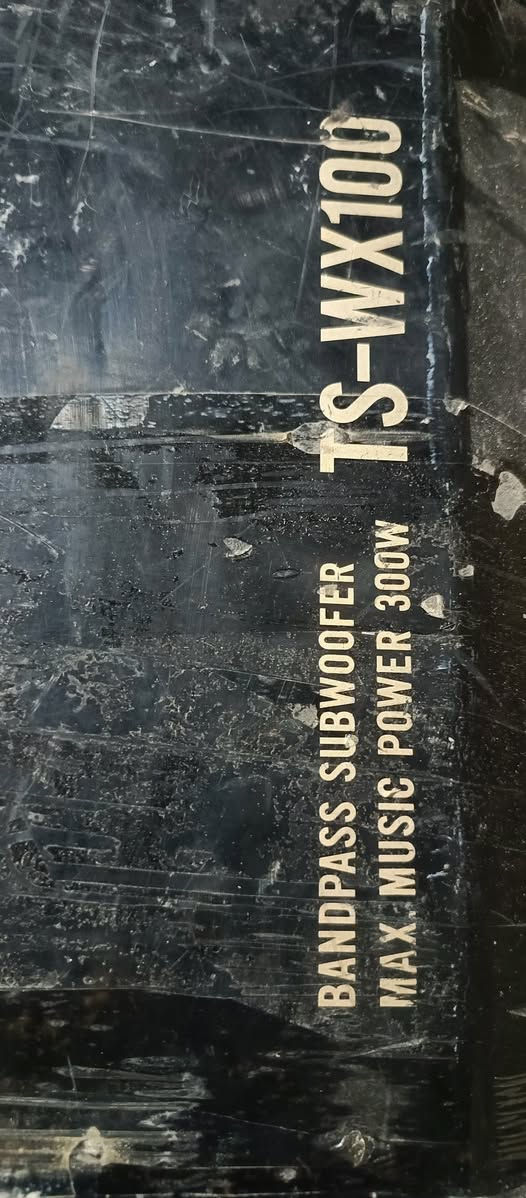 السلام عليكم اخوان عندي هذه دمام كامل شرط يرج السياره وأصلي مو صيني وحجمه بحجم صندوق سماعته ضخمه للبيع شراي تفضل خاص مكاني أيسر


**إذا كنت صاحب هذا الإعلان وتريد حذفه لأي سبب، رجاءا أرسل رسالة إلى الدعم الفني**