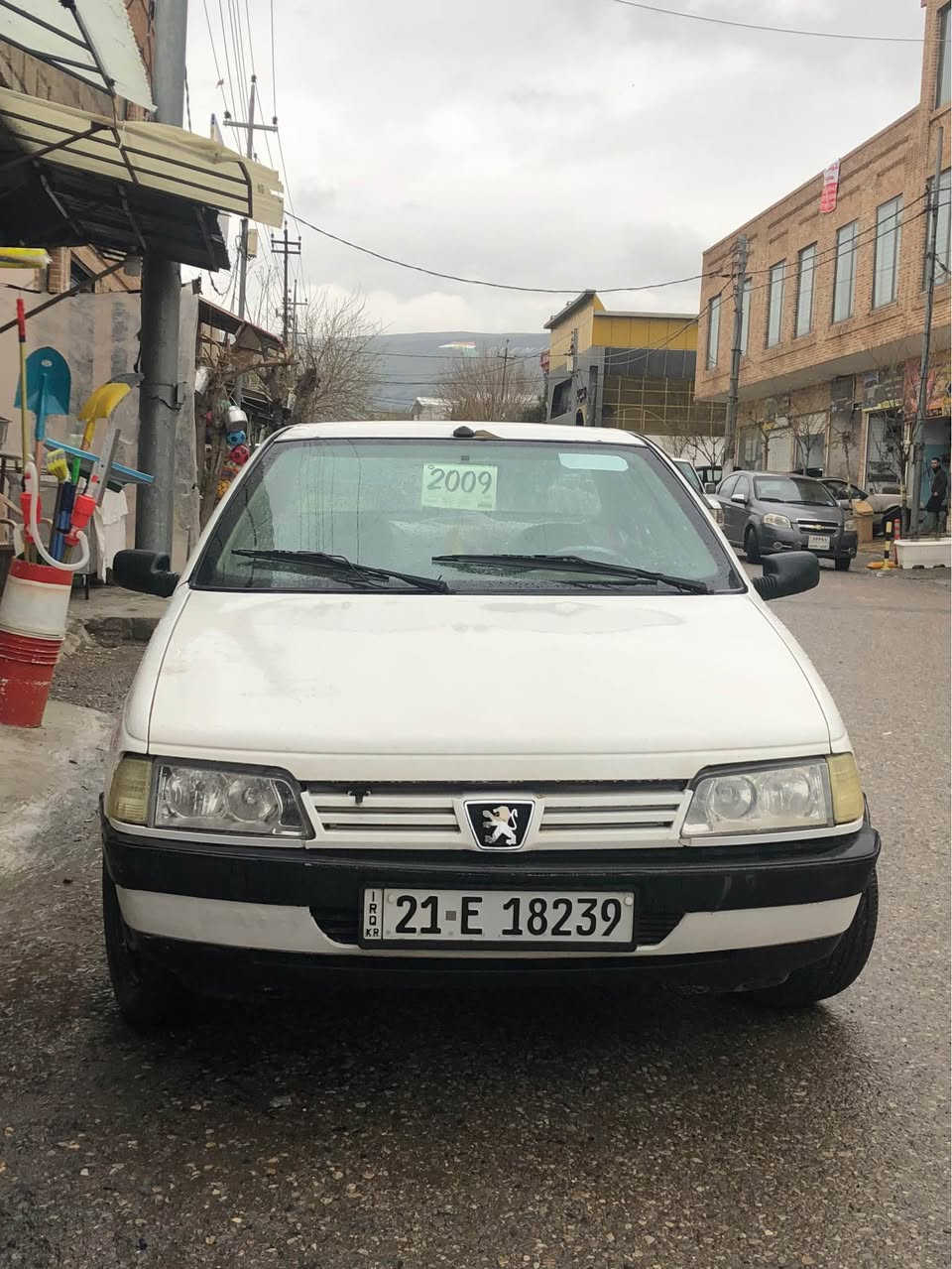 بیجۆ ٢٠٠٩ بێ بۆیاخ ئەو پەڵە ساردەی هەیە بێدەعمو لێدراو گێڕو مەکینە بە شەرت تەحویل و غەرامە بە شەرت سەنەوی تازە سعر ٤٢ وەرەقە مەجالێ کەم رەقەم تەلەفون *********** السليمانية, العراق
