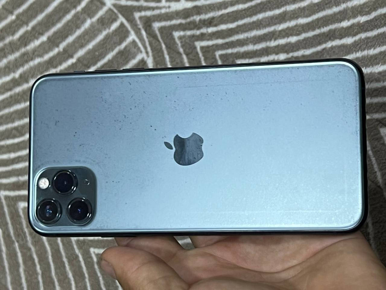السلام عليكم
iphone 11 Pro Max
مبدل شاشة 
بطارية 83%
ذاكرة 256
السعر 260 وبي مجال بسيط


**إذا كنت صاحب هذا الإعلان وتريد حذفه لأي سبب، رجاءا أرسل رسالة إلى الدعم الفني**