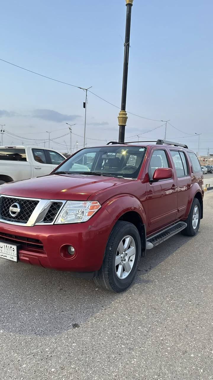 Nissan Pathfinder 2009
V6 4.0 L
وارد أمريكي كلين تايتل كفالة عامّة
داخل أسود مخمل
جاهزة من كل النواحي بدون أي نقص 
كل الكهربائيات والتحكّمات شغّالة  
125,000 KM ماشية
رقم بغداد ألماني مشروع وطني بإسمي
مكاني بالبصرة 
:للتواصل والإستفسار خاص او على الرقم 
***********
