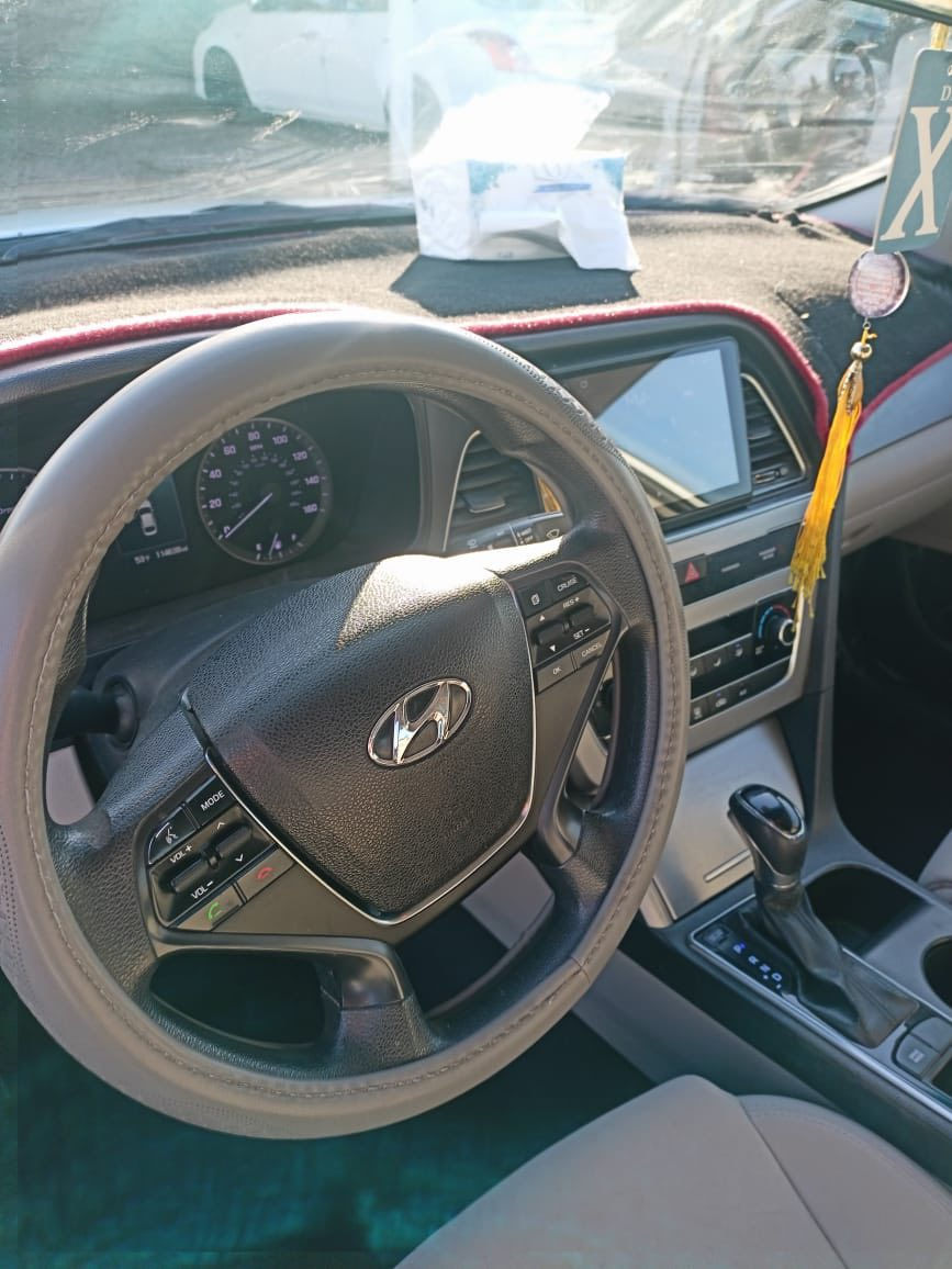 سوناتا 2016 وارد امريكي
ماشية 116 الف ميل
 رقم انبار تحويل ثاني يوم

نص فول السيارة

ضررها الدعامية الخلفية فقط الباقي مكفول

سعرها 136 وبي مجال بسيط

مكان السيارة الانبار - الخالدية

خاص ما اجاوب مكلف بالنشر اتصال فقط

للاستفسار

***********
‏‭‬
