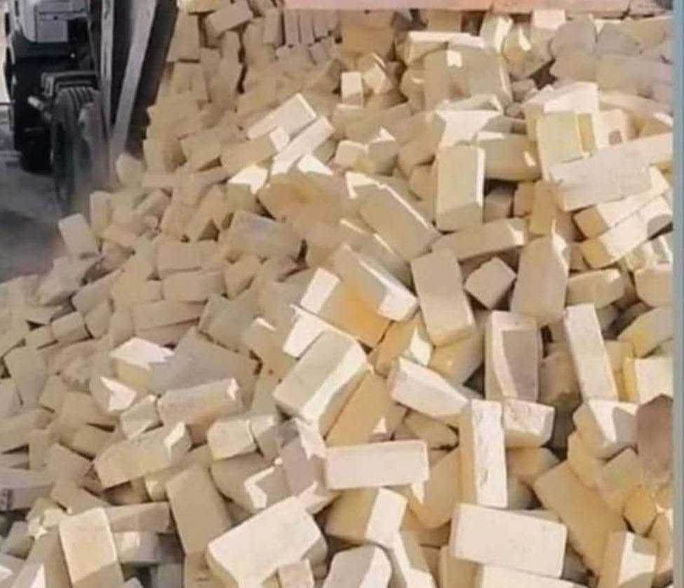 طابوكه نضيفه لبيع شرط التفريق الخاص مفتوح
بسعار تنافسسيه


**إذا كنت صاحب هذا الإعلان وتريد حذفه لأي سبب، رجاءا أرسل رسالة إلى الدعم الفني**