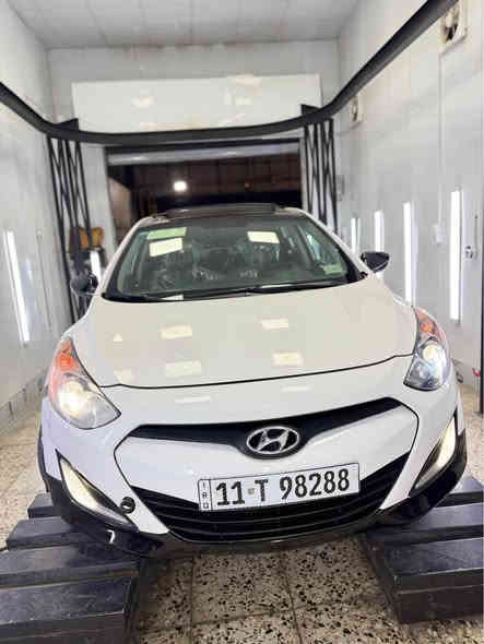 من رخصه الادمن
هونداي النترا GT
2014 السياره جاهزه على اخر حبايه ما بيه نقص يعني كبل تشغل وتطلع السياره بيه أربع قطع صبغ بدون لغود وبدون شواصي السياره فول مواصفات واحد على واحد عدى البصمه 
بس بصمه نقصه ولسياره كير والمحرك والصدر والتراي ولتبريد كفاله وتخم تاير ولايلون كشنات وفول نضافه ولسياره باسمي شخصياً باجر احوله الك السياره دواخله مكفوله رقم انكليزي وسنويه جديده وهزه جديده ولسياره مابيه نقص تخم تاير ويل كب  السياره بانوراما فول فول ولسياره مكانه بغداد  الامين الثانيه ورقمه بغداد جديد  وسعره 98 وبيه مجال حك الجيه والعمله *********** مؤمل حسين Colombo
