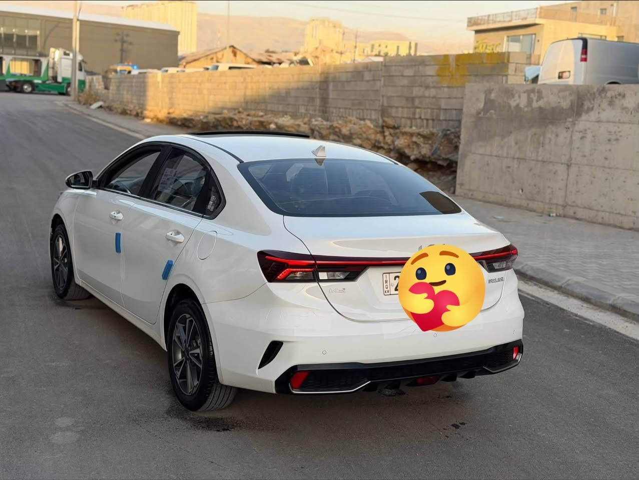 كيا K3 موديل 2024 رقم سليمانيه
ماشيه 20 الف  
فول مواصفات 1/1
فتحه سقف
بصمه تشغيل / دخول ذكي /ترحيب عند الاقتراب /صندوق ذكي فتح عند لاقتراب 
شاشه لمس 
تبريد و مسجل لمس 
اوتو هولد 
هاند بريك دكمه
4 انظمه قياده 
كاميرا دواره 
حساس امامي خلفي 
كشنات جلد 
مكانها بابل  
للاستفسار 
***********
‭***********
