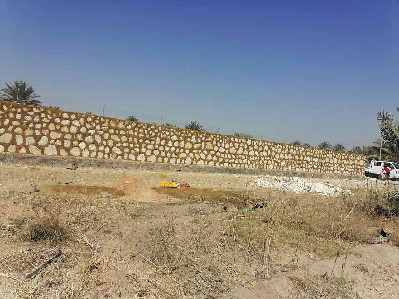من يرغب ببناء الحجر أو الأستفسار يرجى الاتصال على الرقم التالي أو مراسلة الصفحه ونحن في خدمتكم ***********
***********
