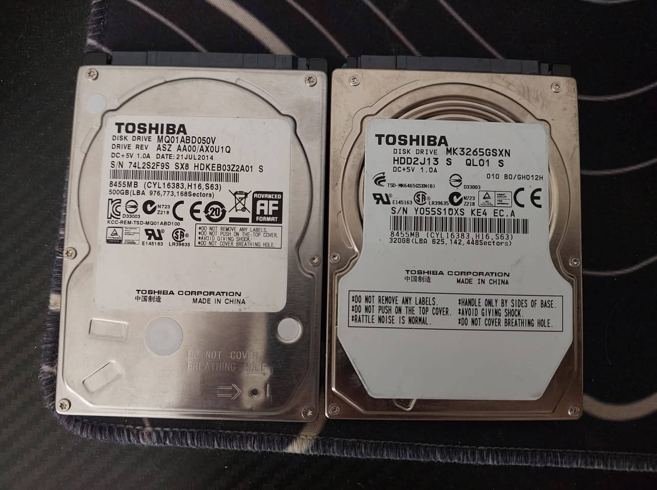 سلام عليكم

للبيع هاردات توشيبا مستعملات عدد 2

صور الفحص موجودة و توصيل موجود

TOSHIBA 320GB Health 99% >> 5 آلاف

TOSHIBA 500GB Health 100% >> 10 آلاف


**إذا كنت صاحب هذا الإعلان وتريد حذفه لأي سبب، رجاءا أرسل رسالة إلى الدعم الفني**