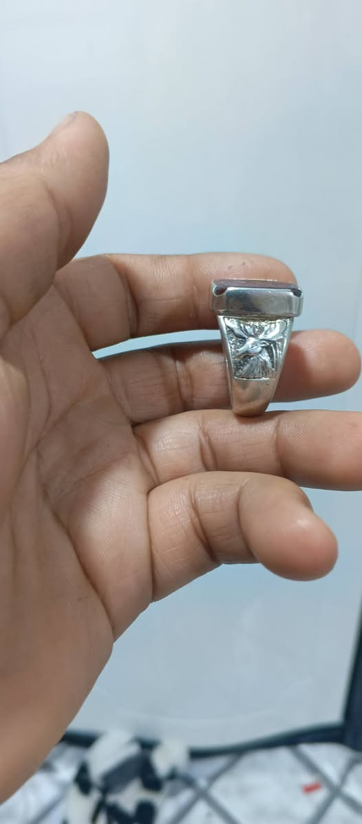 عقيق يماني مخطوط صياغه يدويه


**إذا كنت صاحب هذا الإعلان وتريد حذفه لأي سبب، رجاءا أرسل رسالة إلى الدعم الفني**