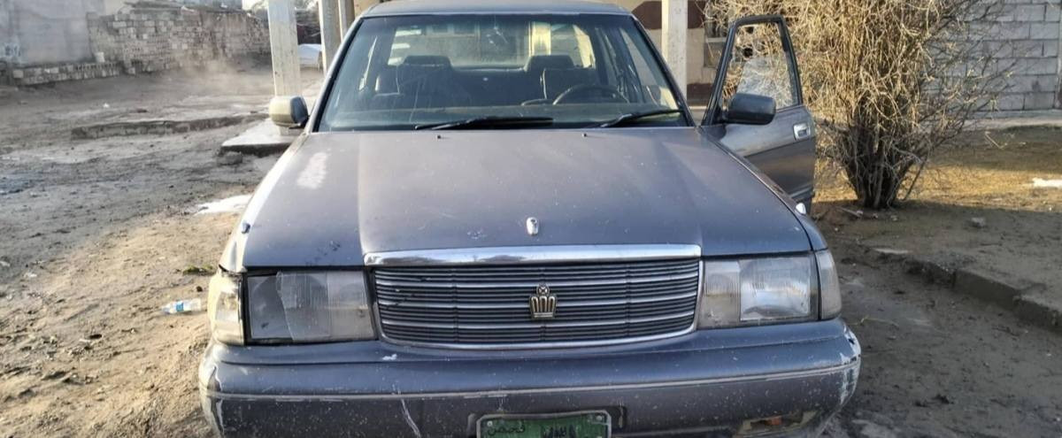 سيارة للبيع والمراوس وترهم مقدمة واقساط شرط الكفيل
ارنب فحص نينوى  محرك ونجي وكير اوتماتيك وشرط الوكالة السعر ٣٤
مكان السيارة الحويجة الداخل *********** ابو عبدالله
