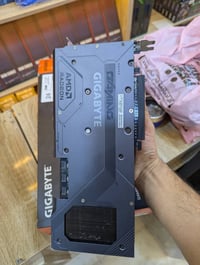 كرت شاشة 9070xt • مفحوص • استعمال قليل