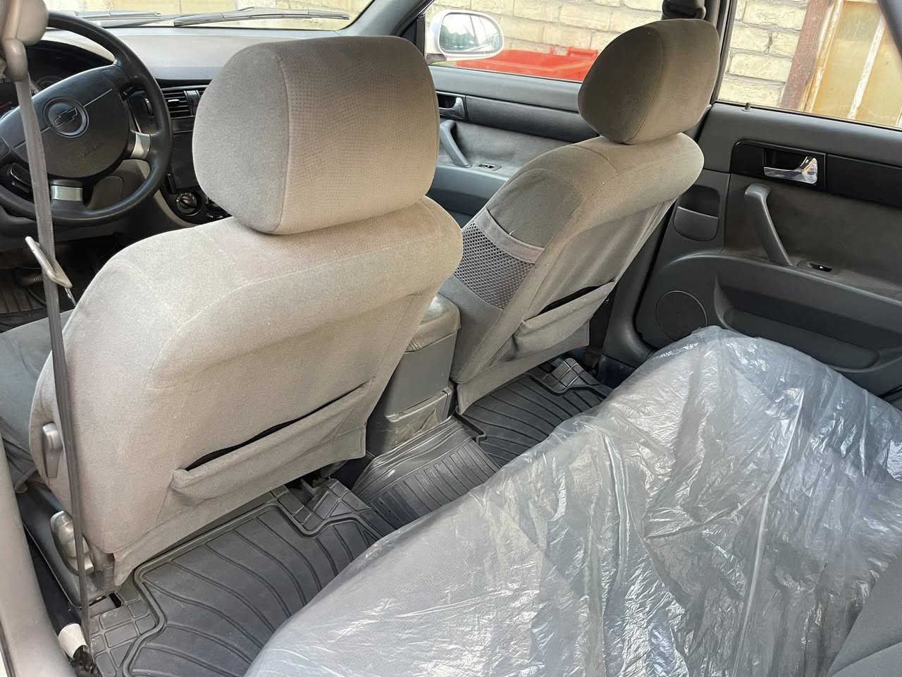 السلام عليكم
اوبترا ٢٠١١ بسمي رقم نكليزي 
السعر ٦٨
العنون بغداد البلديات 
ما متواجد بل فيس 
رقم الهاتف ***********
