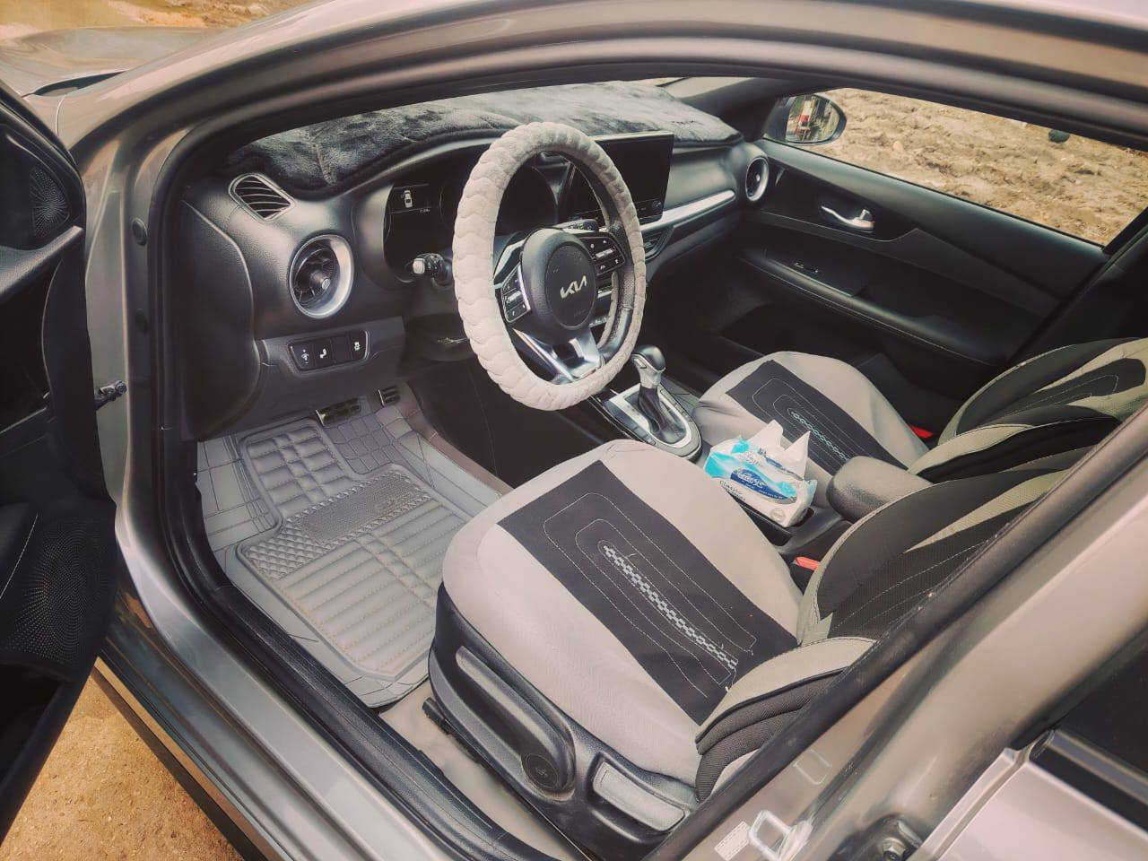 السلام عليكم للبيع فقط بدون مراوس
كيا فورتي  موديل 2023

• المحرك: 2000 دوش (جي تي لاين )
 • شاشه تدعم الكاربلي + كاميرا خلفية 
 • رادار أمامي ورادار خلفي ورادار بلمري جانبي
 • 3 أنظمة قيادة
 • تحكمات ستيرن+ نظام تحديد المسار
 • السيارة نظيفة جداً وجديدة بمعنى الكلمة بدون اي نقص
* ماشيه (23) الف مشي باسمي رقم بابل لغاية  2030
 حادث :  جنطة ودعامية خلفية مكفول شاصي لغد 
السعر 169💯
للأستفسار :***********
عنوان ـ الحلة
