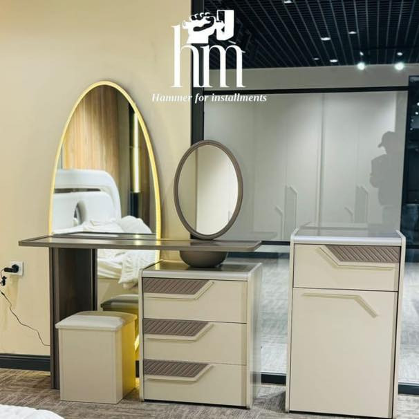 🔥  غرفه موديل نوم تركية  🔥
( 10 ) قطع 
 ( كنتور ابواب / ملحق كنتور / سرير / ميز تواليت / شازلون  / درور / زاويه / طابوريه / كومديات عدد 2

📍 أماكن تواجدنا:
✅ الفرع الأول: الشالجية – قرب دائرة السكك – مجاور هايبر حسين كامل
✅ الفرع الثاني: بغداد – الكرادة – شارع المسبح مقابل قرية دجلة

📅 أوقات الدوام:
🕙 من 10 صباحًا حتى 11 مساءً
(عدا الجمعة: عطلة الجمعية )

📞 للطلب والاستفسار:
📌 قسم المبيعات: ***********
📌 للاستفسارات: *********** – *********** – ***********

✨ زورونا أو تواصلوا معنا عبر صفحتنا للحصول على أفضل العروض! ✨
