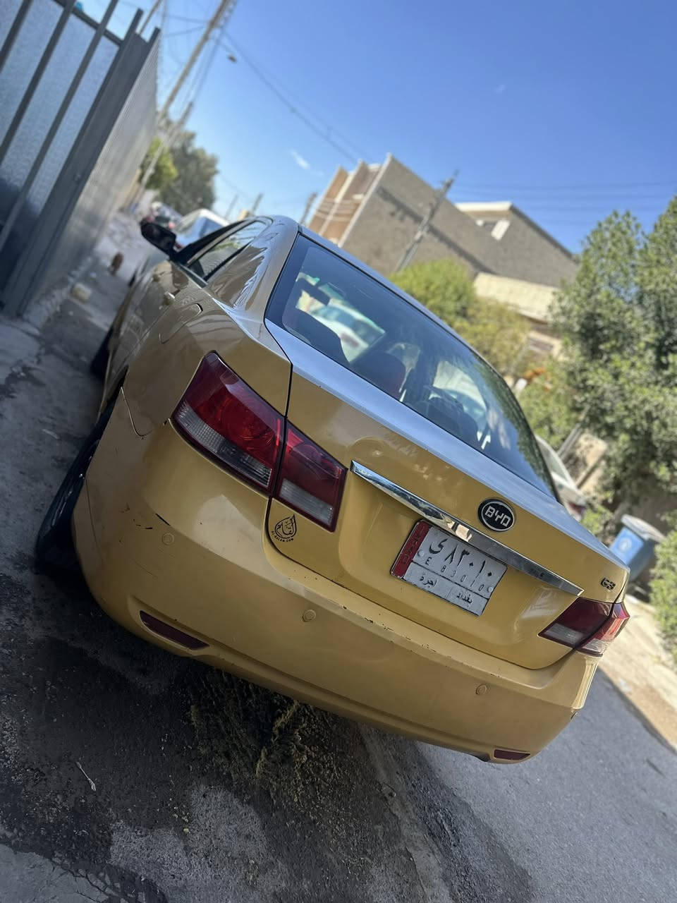 سلام عليكم اخوان بي واي دي g3 لبيع موديل 13 كير ومكينه كورلاه1800 سياره رقم بغداد كامله من كل نقص مكاني بل بياع بحي رساله سعره 43 هذا رقمي اتصال وبل خدمه ***********
