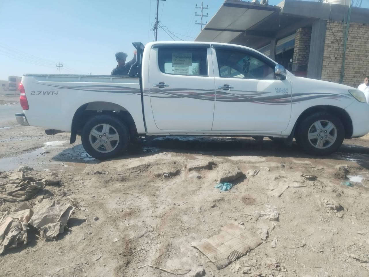 للبيع.. بيكم للبيع فلاونزه مديل2015 كويتي شاصي 19 سياره مكفوله كفاله عامه كير اوتماتيك 
رقم ذي قار بسمي سنويه 2027 للستفسار..***********
