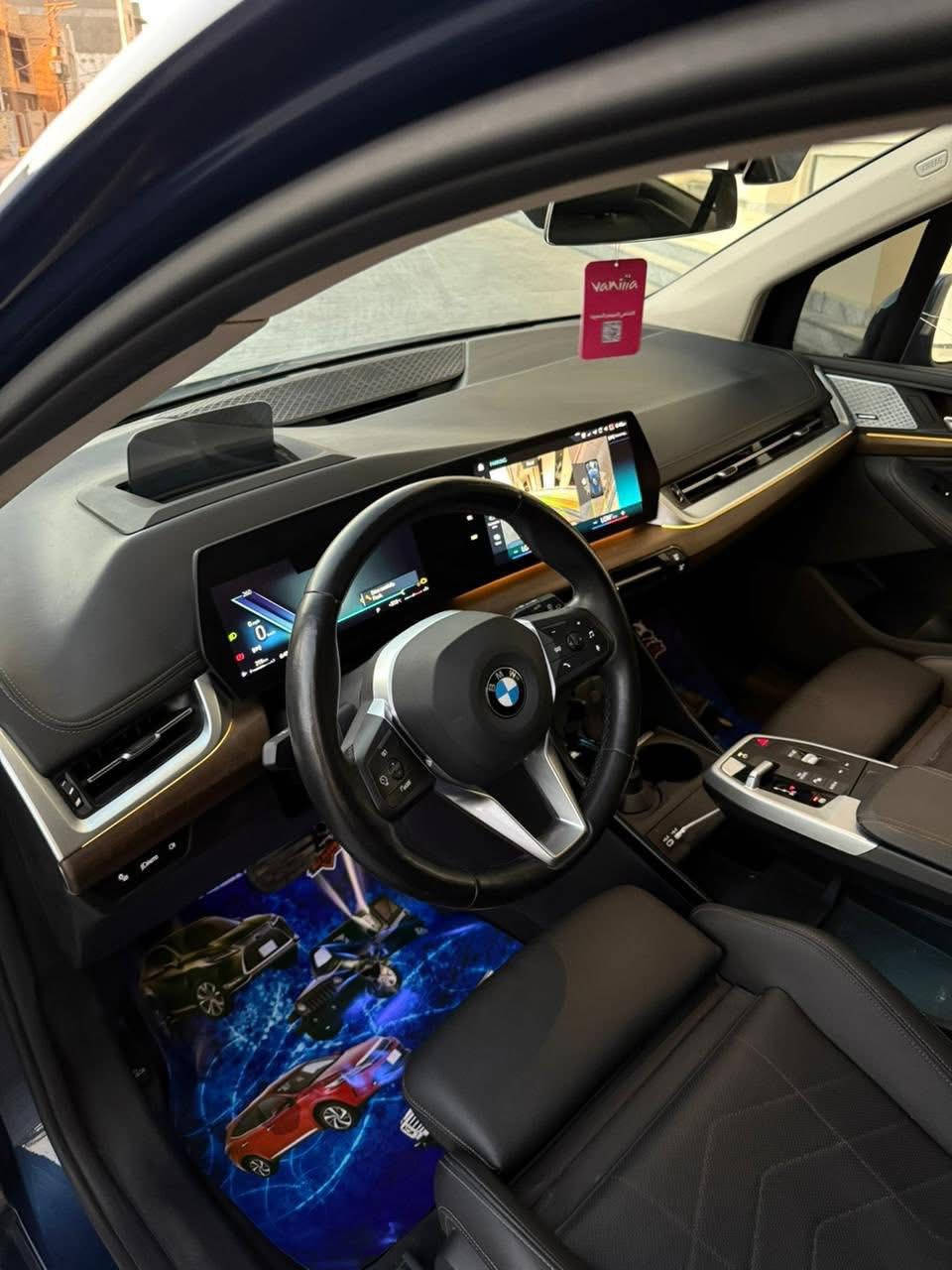 BMW 220i        سلام عليكم 
مراوس   T2  فقط
موديل : 2023 رقم اربيل الدولي الجديد تحويل مباشر 
مكينه : 20 تيربو 4 سلندر 
ماشية : 39 الف كيلو 
وارد الماني وياها كرت الضمان 
بيها صبغ  باب الصدر وجاملغ امامي مبدل نفس اللون 
صور سونر مرفقة بالمنشور 

فوووووول مواصفات : 
فتحة سقف بانوراما 
داتو شو 
سستم سماعات هارمان كاردون 
شاشات متصله كار بلي 
رادارات محيطية 
كامرات محيطية 
كامرات المانيه امامية خلفيه تسجيل 
كشنات مساج 
كشنات تدفئة وتبريد وخزن وستيرن تدفئة
شحن موبايل واير لس 
صندوق كهرباء 
وبعد بيها هواي مواصفات مذاكرهن 

مكان السيارة بغداد  
السعر 275 ورقة وبيها مجال 
للاتصال / ***********
