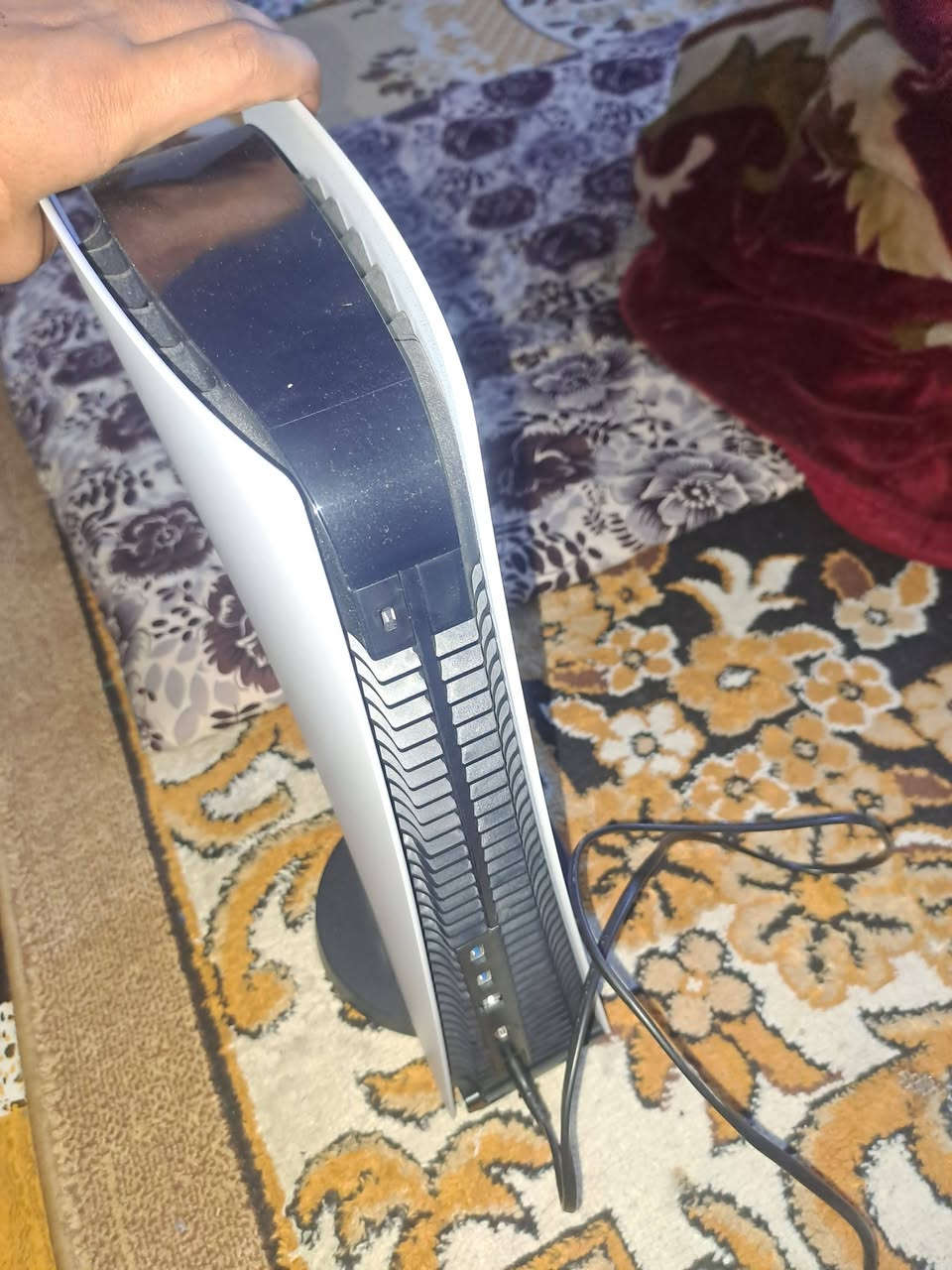 السلام عليكم 5ديجتال للبيع 550 الف وبي مجال مكاني بغداد العبيدي
***********
