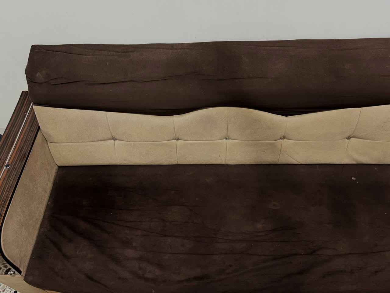 تخم قنفات للبيع( 2 قنفة كبار + 4 كراسي )
مابيه كسر خشب اصلي سعر 225 الفلوجة حي الشهداء -للتواصل ***********
