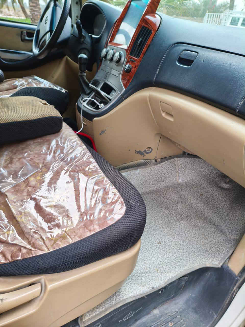 سلام عليكم ستاركس 2009 رقم بغداد صدامي مصفره وكاله عامه باسمي مداور مباشر مكينه جديده مال  14وكير وحداده تبريد تخم تاير جديد  ضرر تصليح تكم لاماميات اثر سقيفه مكفوله من لعيب شرعي  سعرها 100 وبيها مجال مكاني ناصريه مركز للاتصال ***********
