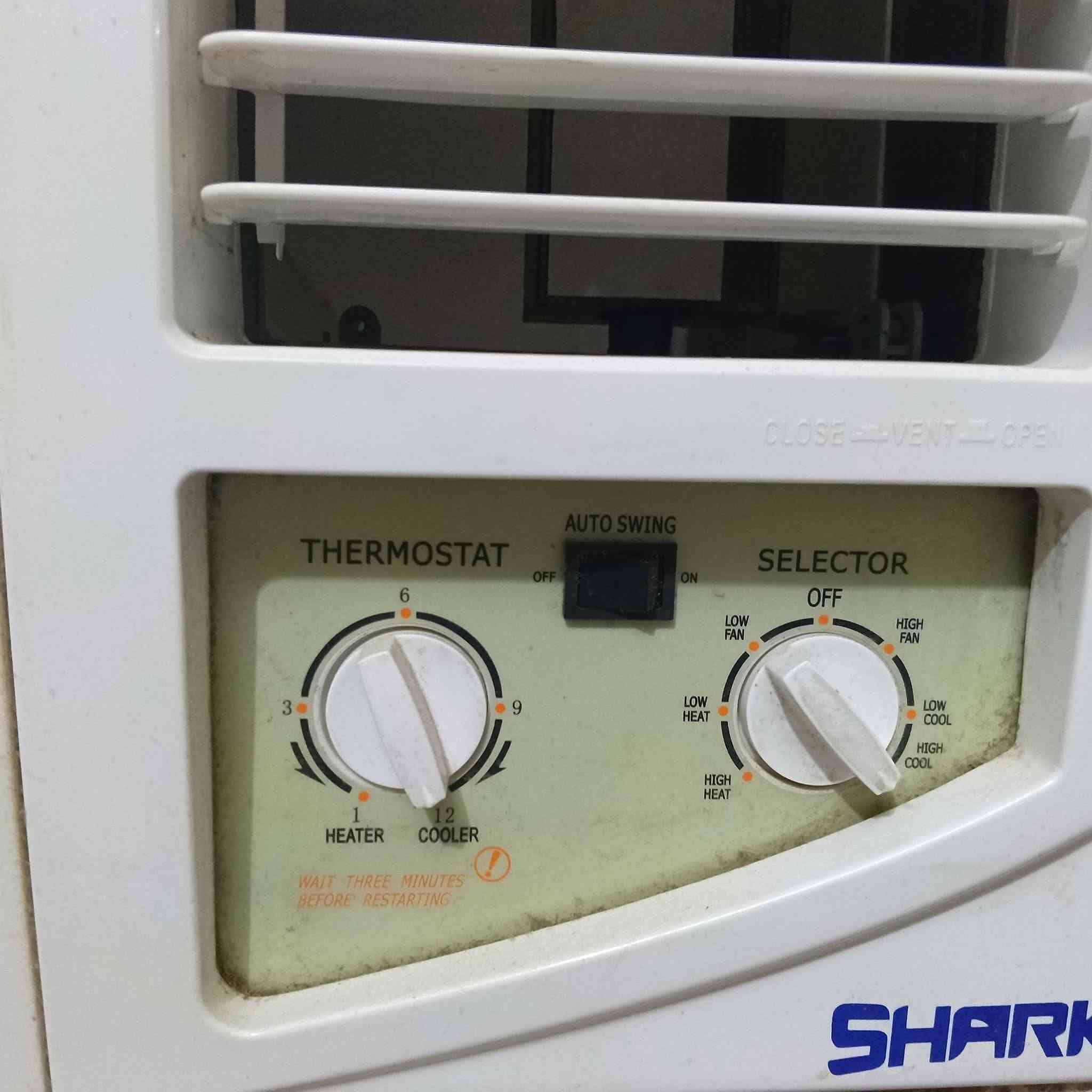 مكيف للبيع نظيف بس هواء حار للبيع السعر 150


**إذا كنت صاحب هذا الإعلان وتريد حذفه لأي سبب، رجاءا أرسل رسالة إلى الدعم الفني**