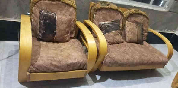 نص تخم للبيع ٧مقاعد اي ضرر مابي ١٢٥ مكان هبهب لاتصال *********** وتساب
