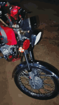 السلام عليكم دراجه للبيع نامه شبهه أصلي وراق سكنر مديل 25استخدام شخصي للاستفسار ***********6 مكان الدراجه الشطره
