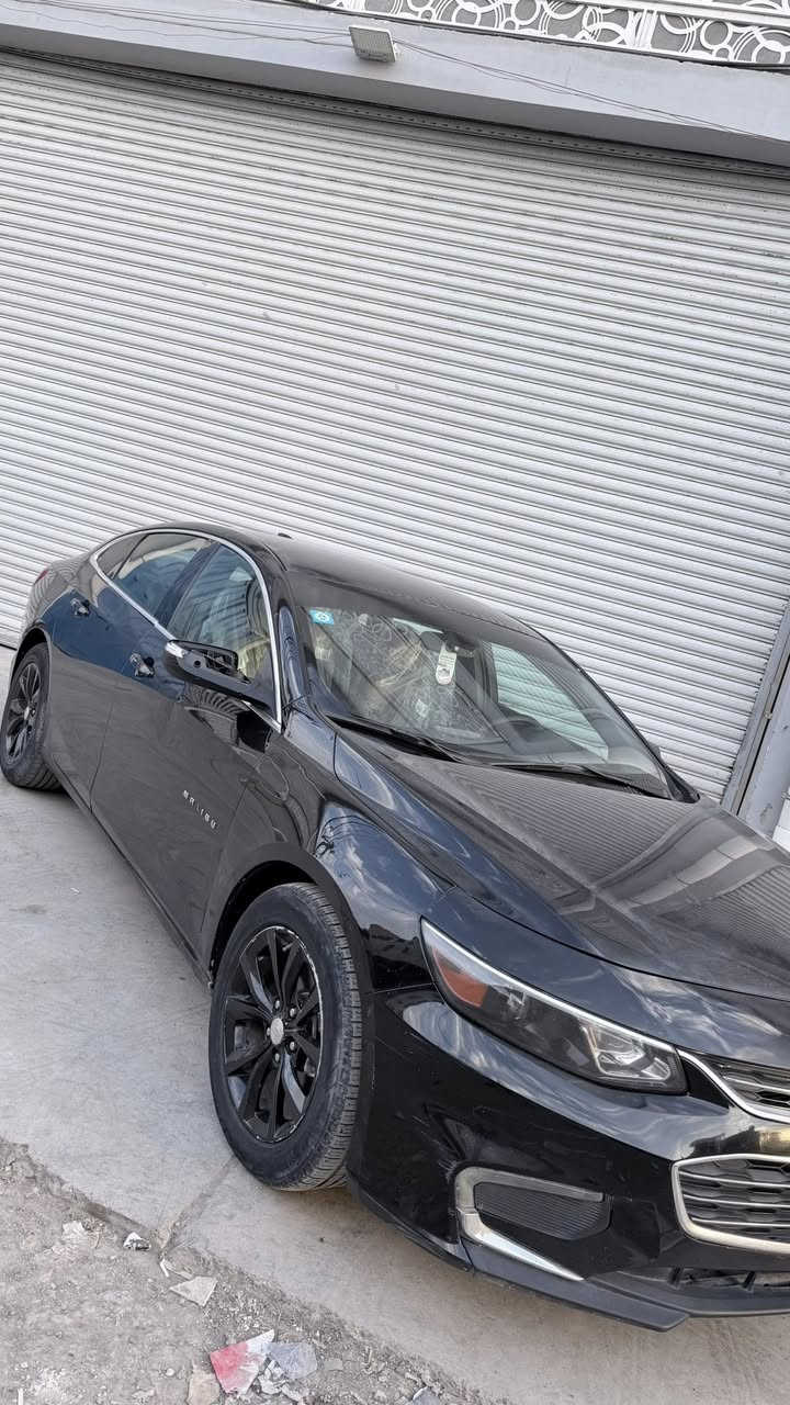 السلام وعليكم
للبيع ماليبو 2018

حادثها دعامية فقط و بدون صبغ 

فئة LT فول عدا الفتحة

رقم ميسان انكليزي الجديد و هزة جديدة

بصمة

تشغيل عن بعد

شاشة جبيرة

تحكمات ستيرن

كشنات كهرباء

داخل جوزي مثل ما موضح بالصورة

صور الحادث مرفقة بالمنشور

ماشية 180 الف ميل

مكاني بغداد كم سارة او شارع الصناعة

رايدها 90 ورقة و بيها مجال 

***********

***********
