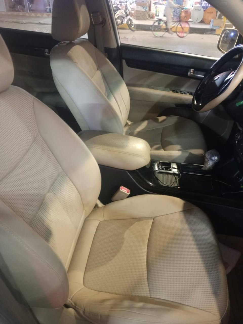 يا الله
سلام عليكم ورحمة الله

كيا سورنتو ١٤

تخم تاير حداديه مكينه كير

سياره جاهزه من كل النواحي

سونار وياها

مكاني بلد

*********** رقمه بغداد
