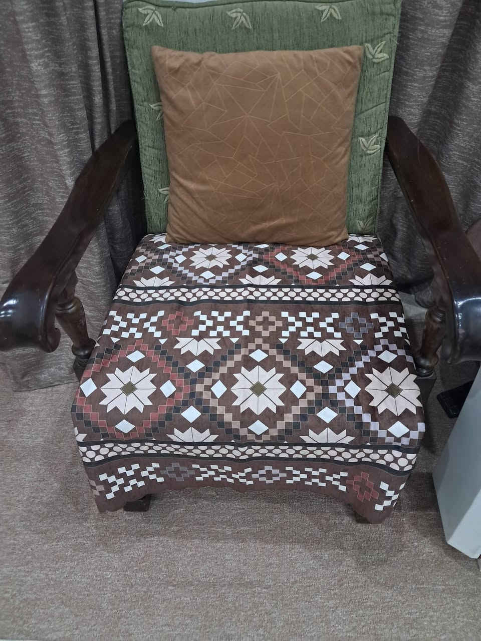 مرحبا عندي غراض للبيع


**إذا كنت صاحب هذا الإعلان وتريد حذفه لأي سبب، رجاءا أرسل رسالة إلى الدعم الفني**