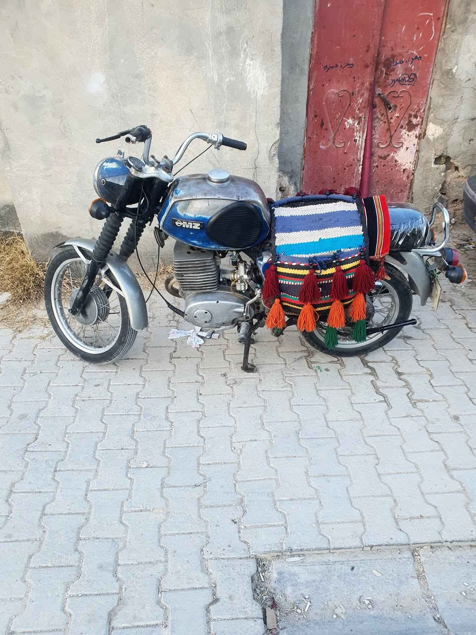 السلام عليكم للبيع ماطور امزت مديل ٨١ نضيف ما ناقص اي شي مكان نجف ماطور بدون راعي لشراي تصال بيع مستعجل رقم ***********
