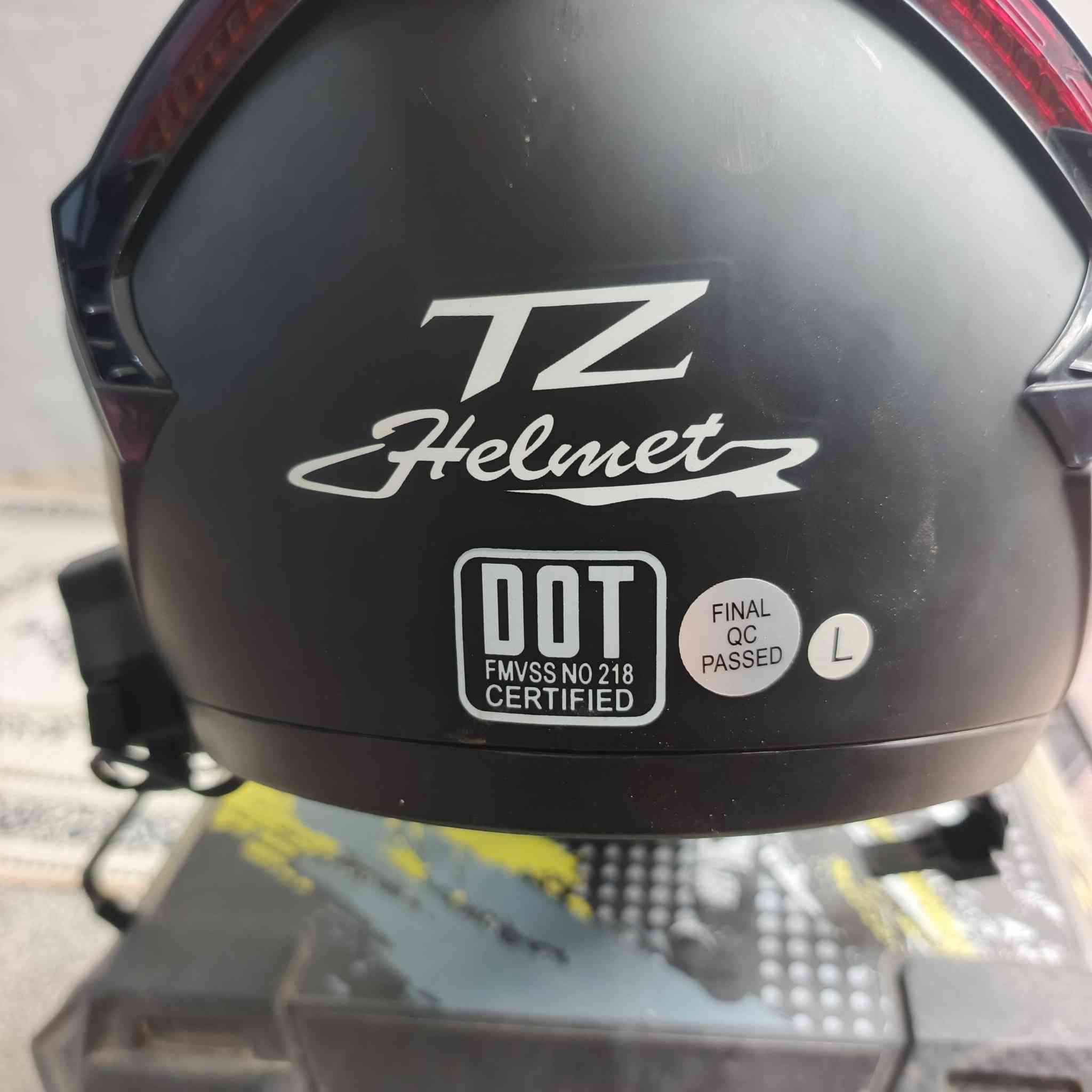 شباب صندوك مع خوذه جدد شديتهن   وفتحتهن مباشر وحتازيت وريد ابيعهن اقل سعر السوك. رجائن لحد يكسر بل سعر الخوذه قياسL
مع سماعات 🎧 بلوتوث داخلي مع شاحنه مع حاضنه صندوك كامله جيب وشد اي دراجه تصير السعر

٥٥الف وبل عافيه عل ياخذه مكاني نجف


**إذا كنت صاحب هذا الإعلان وتريد حذفه لأي سبب، رجاءا أرسل رسالة إلى الدعم الفني**