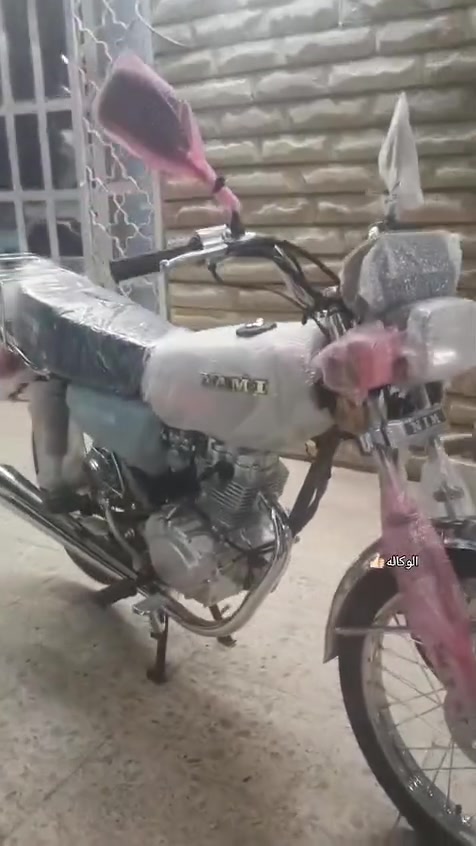 سلام عليكم 

نامه شلامجه صفر فول فول نضافه دشبول اشاير لايتات كامل شغال ما ناقصه اي شي تايرات جدد بريكه بل مكان محرك اخسر و بيه منفيس و الامكاتبه مالته للبيع السعر ٦٠٠ و بيه مجال


**إذا كنت صاحب هذا الإعلان وتريد حذفه لأي سبب، رجاءا أرسل رسالة إلى الدعم الفني**