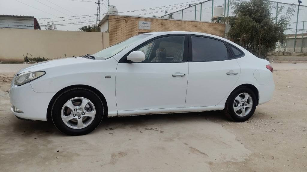 هونداي افانتي 2009 
 بيها قطعة وحده وبارد 
محرك 1600 دكشن عالي
تبريد تدفئة 
حدادية گير محرك فول 
كامرة +شاشة 
سيارة احلة من الصور 
103 وبيها مجال حگ الجيه 
ترهم بيع ومراوس 
تريد وكاله تريد تحويل 
رقم سليمانية الماني مو القديم 
تواصل /*********** النجف, العراق
