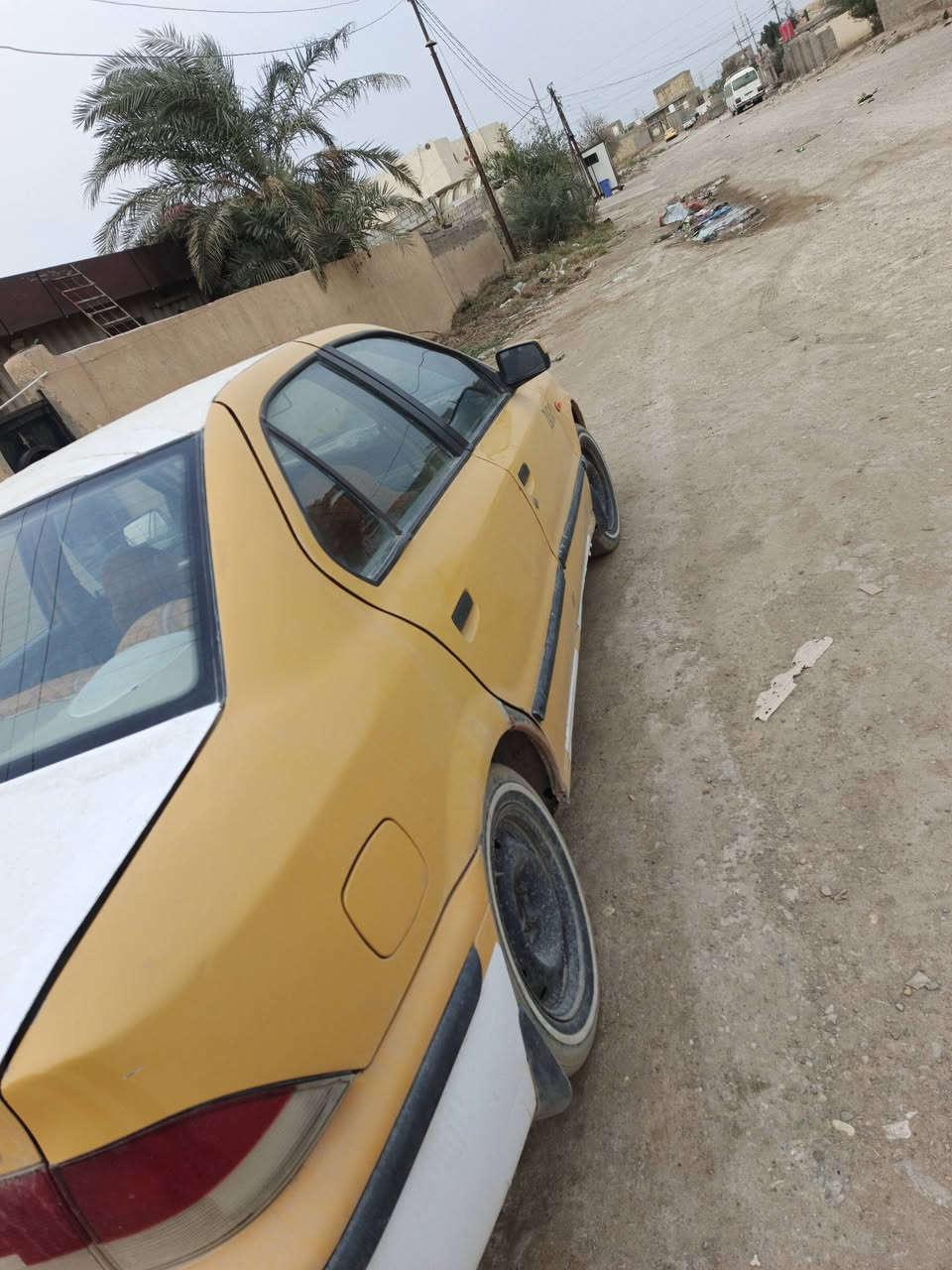 السلام عليكم للبيع سياره سمند موديل 2011 ناطق سياره جهازه ترايك وين ما تريد رقم واسط راعيه بمركز المدينه سنويه نافذه مكينه خير من الله السعر 16 وبيه مجال للاستفسار ***********
