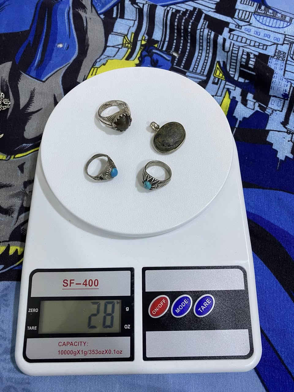 السلام عليكم لبيع اربعتهم با100الف شلعة وحدا


**إذا كنت صاحب هذا الإعلان وتريد حذفه لأي سبب، رجاءا أرسل رسالة إلى الدعم الفني**