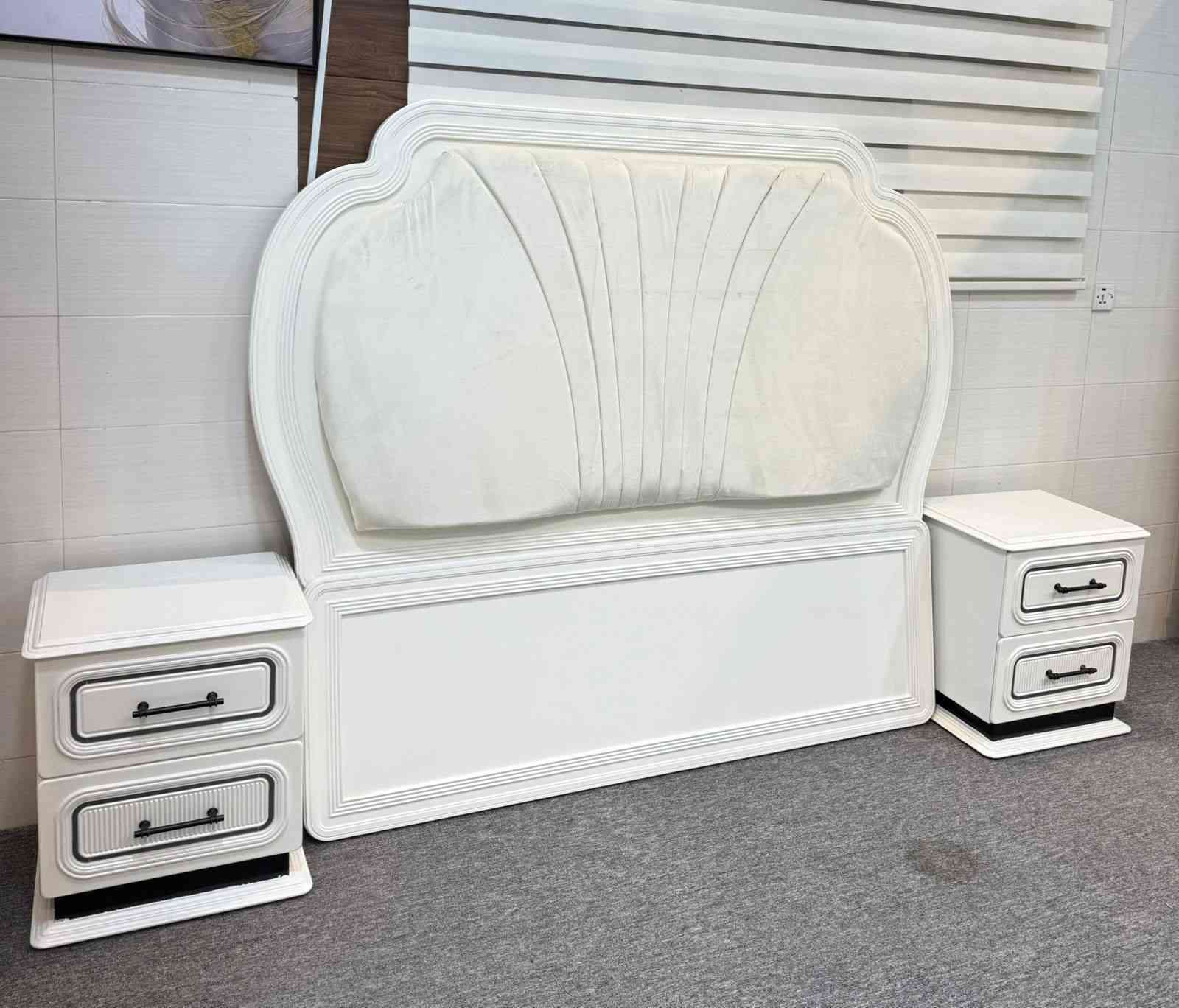 إحنا نؤمن إن الصناعة العراقية عنوان للجودة والقوة والتحمل 
وشغلنا أكبر دليل — متانة.. أناقة.. وفخامة تليق بذوقك الراقي.
موديل توليب 
 السعر؟؟  مليونين و900 شامل اجور النقل والشد لجميع المحافظات 
 للطلب والاستفسار واتساب: ***********
لا نتعامل بالتقليد نهائياً — ثقتكم مسؤوليتنا 🌟
