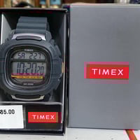 تايمكس • بالعلبة وكالة • ٢٠٠م