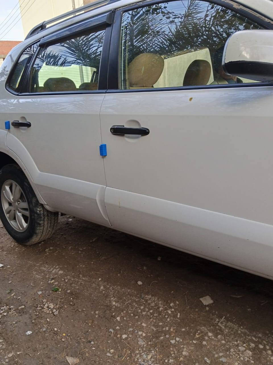 توسان ٢٠٩ مكفوله على وضع الشركه السعر ١٢٢ أتصال *********** كربلاء, العراق
