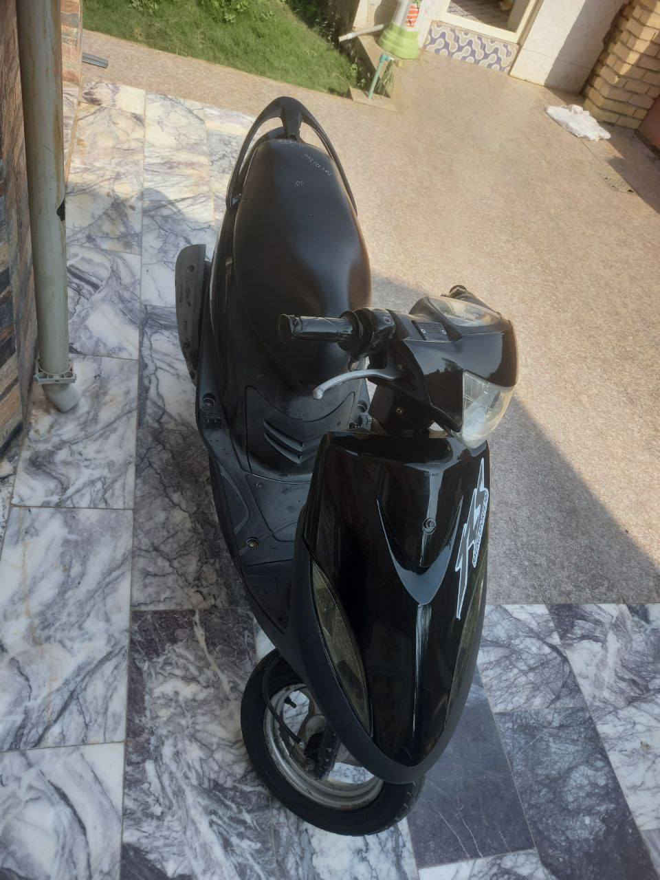 سلام عليكم 

دراجه ماكس عدله بلاديه للبيع 

دراجه رمبه مكينه بلاديه
 
دراجه سلف هندر شغال 

أي استفسار اتصل ع الرقم 

*********** واتساب موجود 

مكاني واسط عزيزيه
